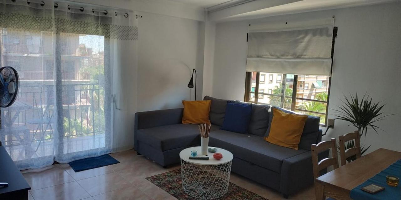 Cozy & Bright Flat At The Entrance Of Old Valencia Apartment Exterior photo